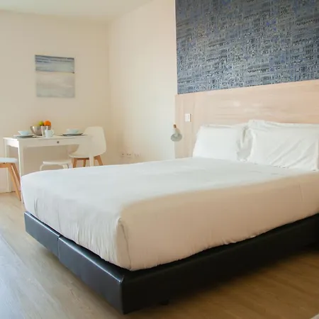 Select Aparthotel Porto